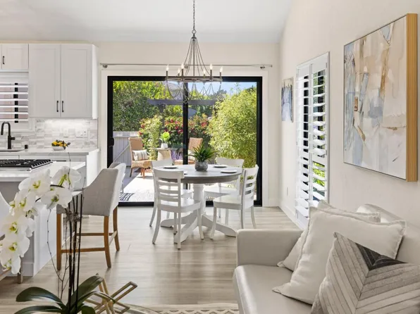 4000 Rio Rd APT 9, Carmel, CA 93923