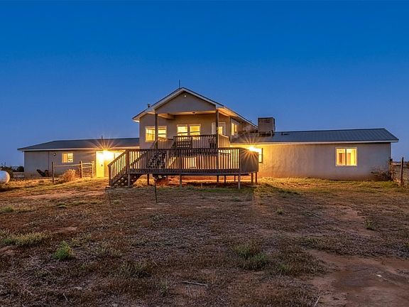 3rd image of 1 Trinity Ct