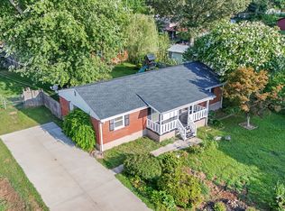 2624 Walnut Rd, Gainesville, GA 30506