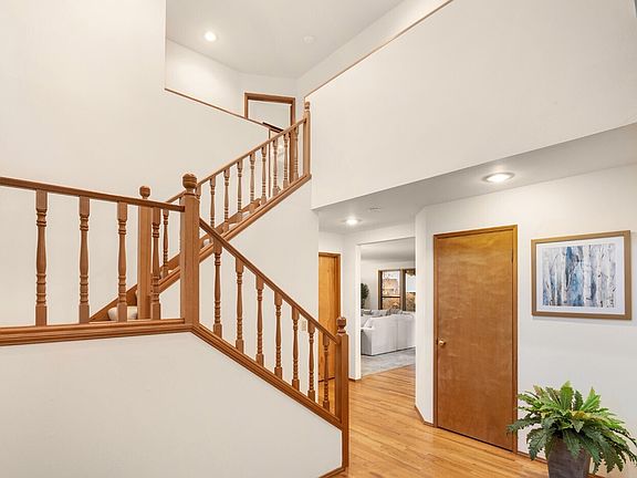 2nd image of 22116 NE 10th Place