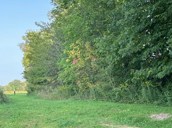 1784 N 4099th Rd, Leland, IL 60531