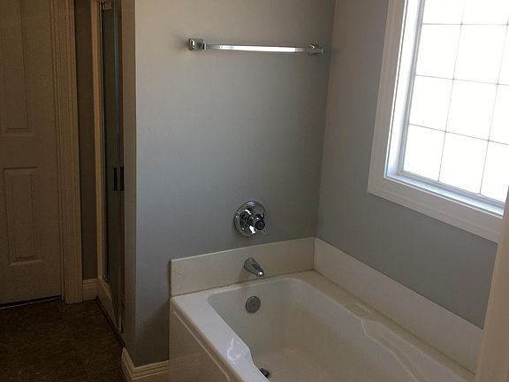 5th image of 3883 Sugar Creek Dr
