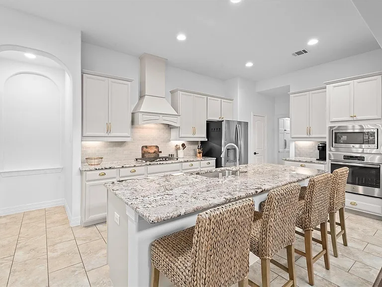27121 Holtwood Grove Rd — Photo 18