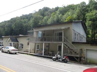 3995 Pond Creek Rd, Pinsonfork, KY 41555