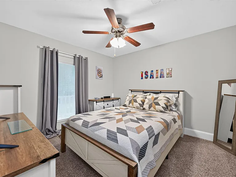 746 Stone Mountain Dr — Photo 27