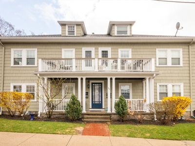 60 Guernsey St #5, Roslindale, MA, 02131