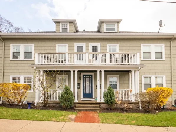 60 Guernsey St #5, Roslindale, MA 02131