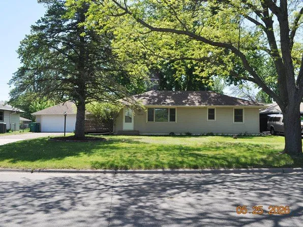 8233 Belden Blvd, Cottage Grove, MN 55016