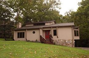 1st image of 2041 Malvern Dr