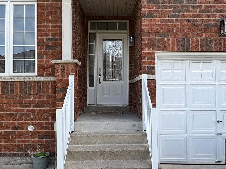 39 Blazing Star Dr — Photo 2