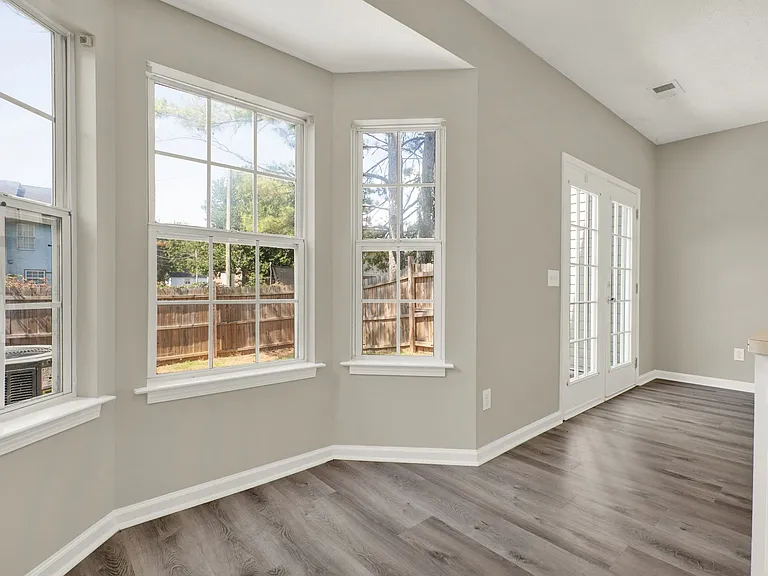 87 Benfield Cir — Photo 12