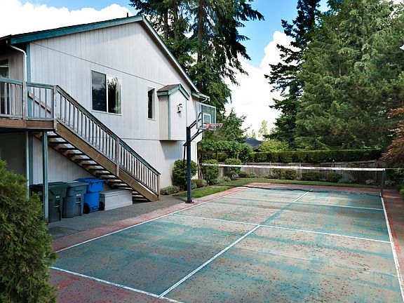 4th image of 7320 188th Street Ct E