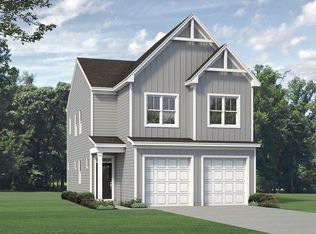 670 Union St, Raeford, NC 28376