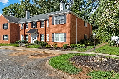 344 D Hanover Arms Ct #D Photo 1