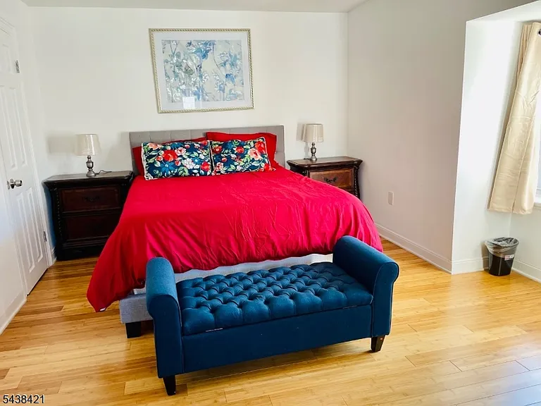 24 Lexington Ave #3 — Photo 3