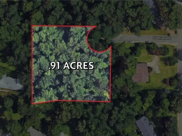 1325 N Court St #2, Fayetteville, AR 72701