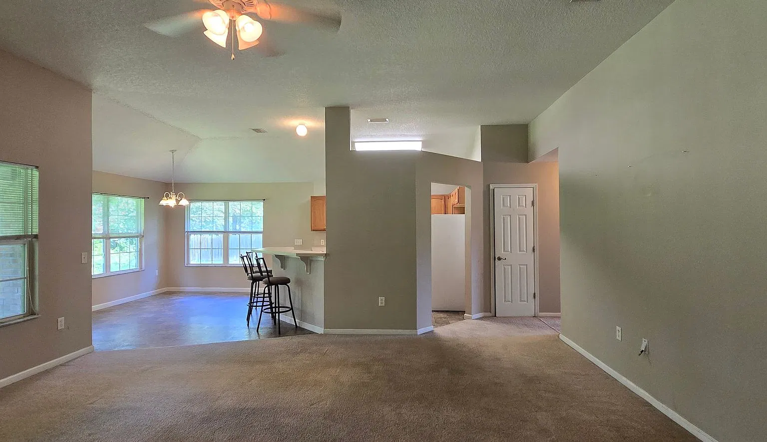 Lake City - 3/2 Single Family Home Coming Soon — Photo 2