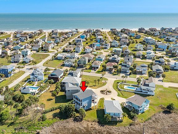 3rd image of 3903 Pirates Beach Boulevard Ct