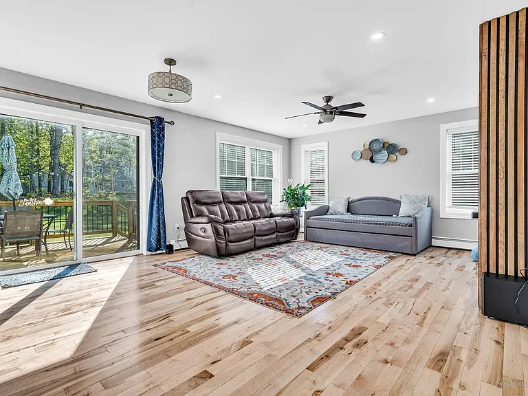 36 Belvedere Dr — Photo 20