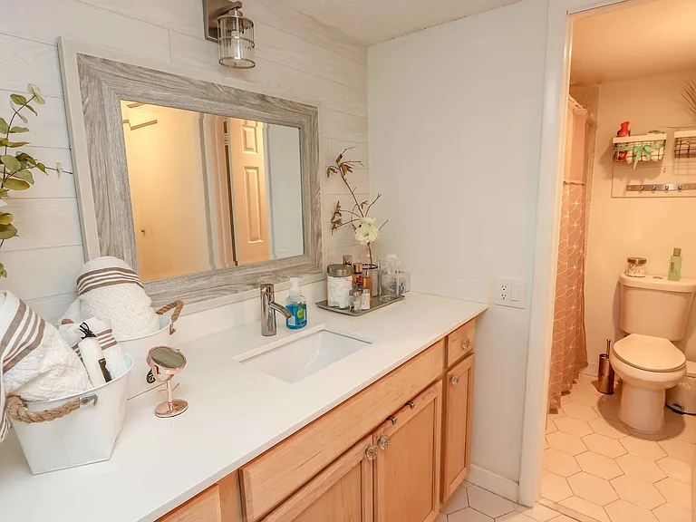 9150 Lime Bay Blvd #21 — Photo 11