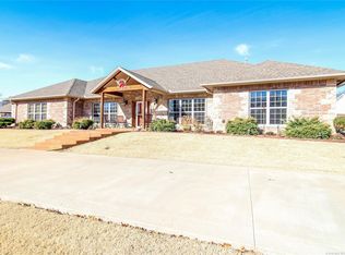 482 Cedar Ridge Rd, Eufaula, OK 74432