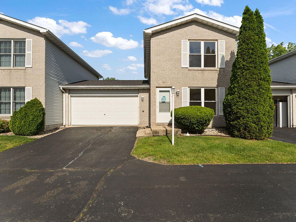 1st image of 1011 Windsor Ln