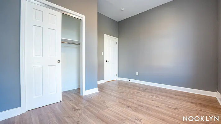 Rented by Nooklyn NYC LLC | media 13