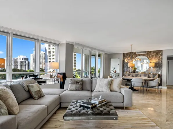 21150 Point Pl APT 702, Aventura, FL 33180