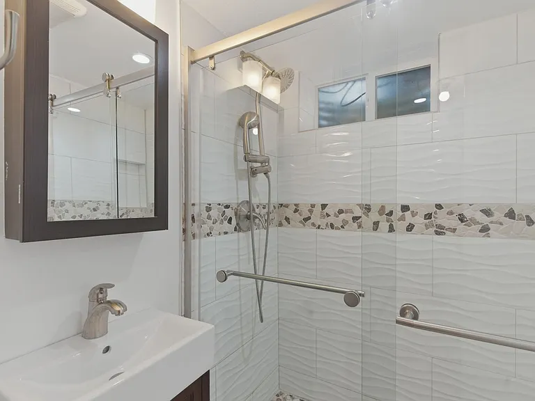 8111 E Briarwood Blvd — Photo 19