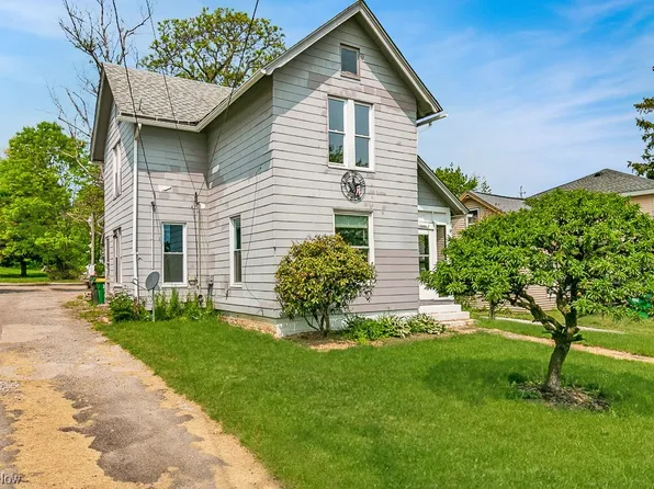 15098 S State Ave, Middlefield, OH 44062