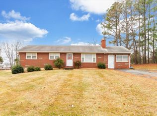 18034 Leesville Rd, Evington, VA 24550
