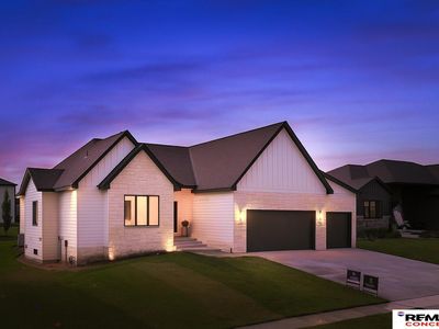 8911 Ranch Gate Rd, Lincoln, NE, 68520