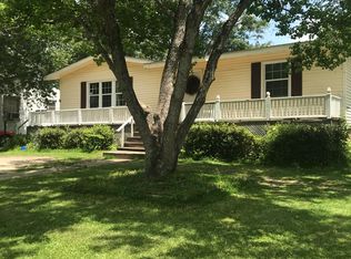 206 Meadowbrook Dr, West Point, MS 39773