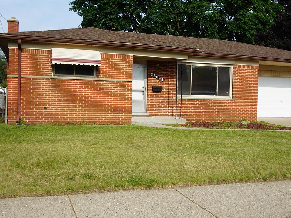1st image of 28644 Grobbel Ave