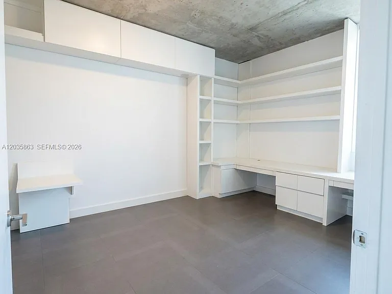 234 NE 3rd St #1506 — Photo 3
