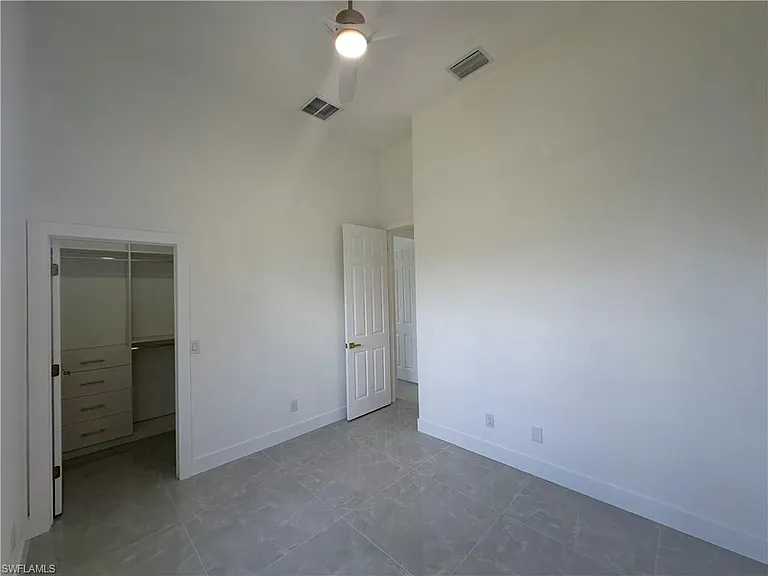 2220 SE 18th Ave — Photo 11
