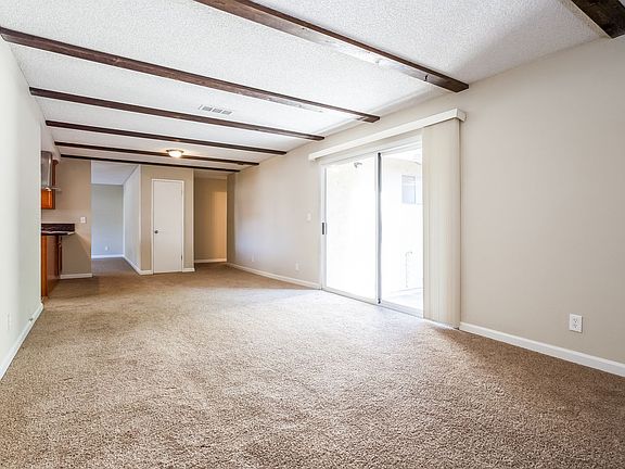 3rd image of 621 Duncan Dr
