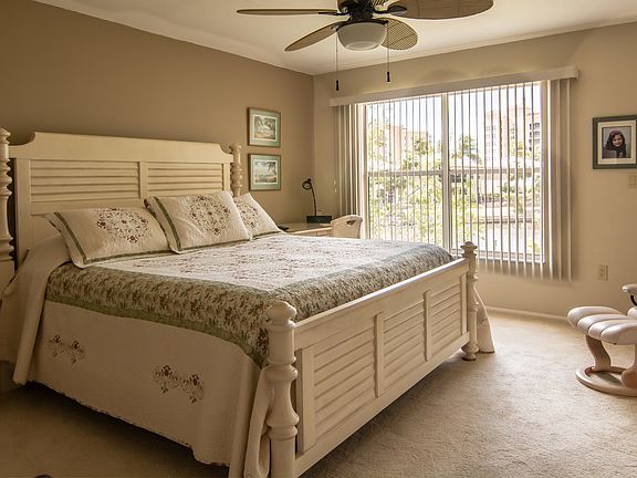 Master suite