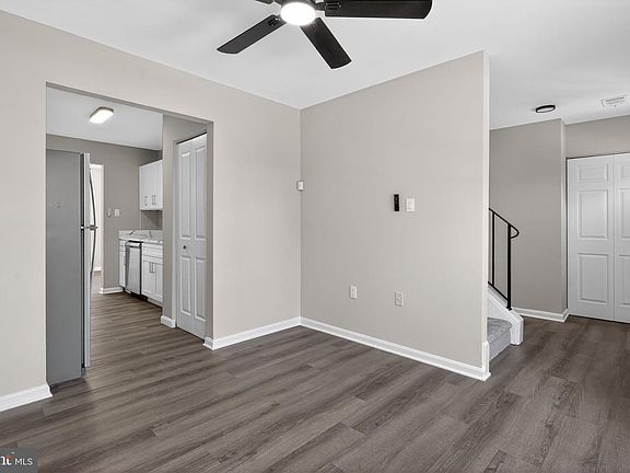 5th image of 7509 Courtney Pl