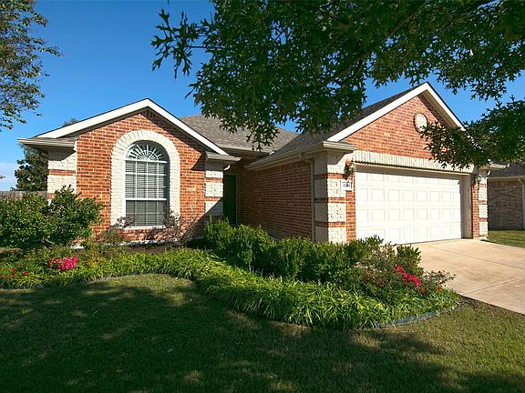 2nd image of 4008 Vista Greens Dr