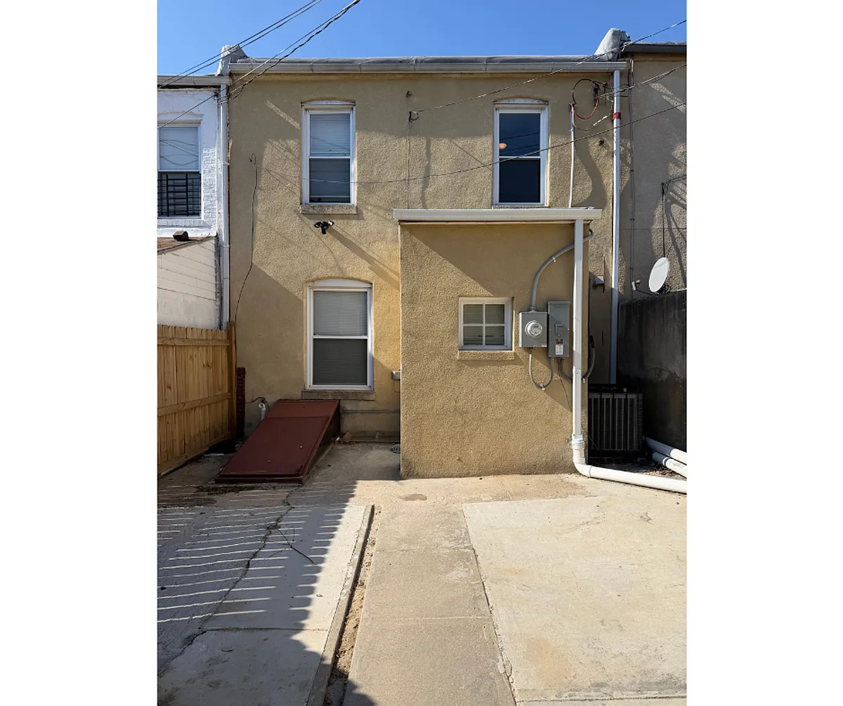 Building Photo - 2103 Belair Rd #B-600