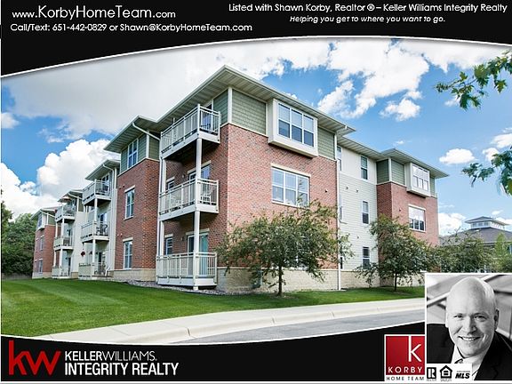 2nd image of 1021 Larpenteur Ave W APT W301