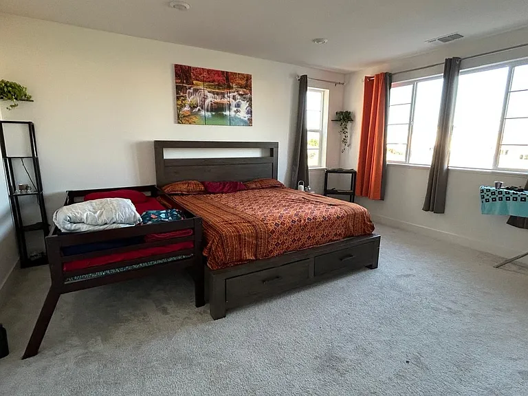 3426 Apollo Dr — Photo 43