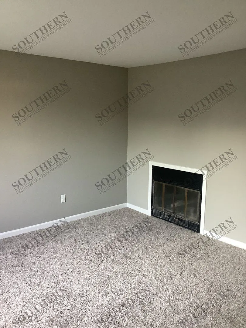 142 Westwood Circle — Photo 4