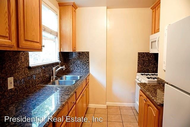 1st image of 832 N 1st St APT 03
