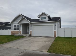 1505 W Bonneville St, Moses Lake, WA 98837