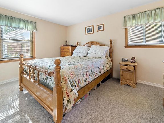 5th image of 4526 Miller Dr