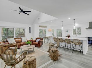 9 Edgewater Aly, Isle Of Palms, SC 29451