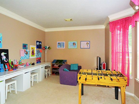4th image of 623 Biscayne Bend Ln