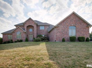 815 S 43rd St, Quincy, IL 62305